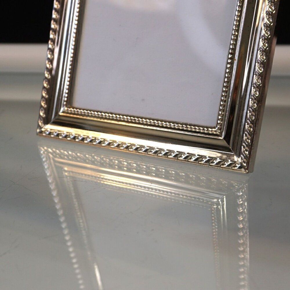 Ornate Silver Color Picture Frame - Picture 3 of 7